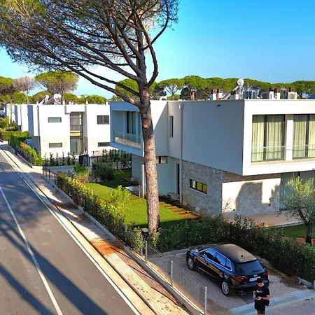 Beachside Deluxe Apartamento *