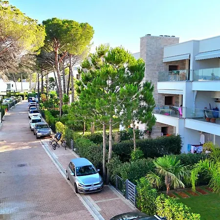 Beachside Deluxe Plazhi San Pietro